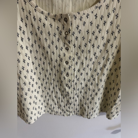 cleo & wolf floral cropped tank top size XL - Picture 2 of 9